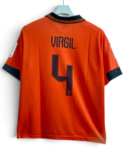 Virgil-4 Netherlands Five sleeve collar