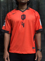 Virgil-4 Netherlands Five sleeve collar