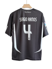 Sergio Ramos-04 Real Madrid 2006/07 Five sleeve with embroidery