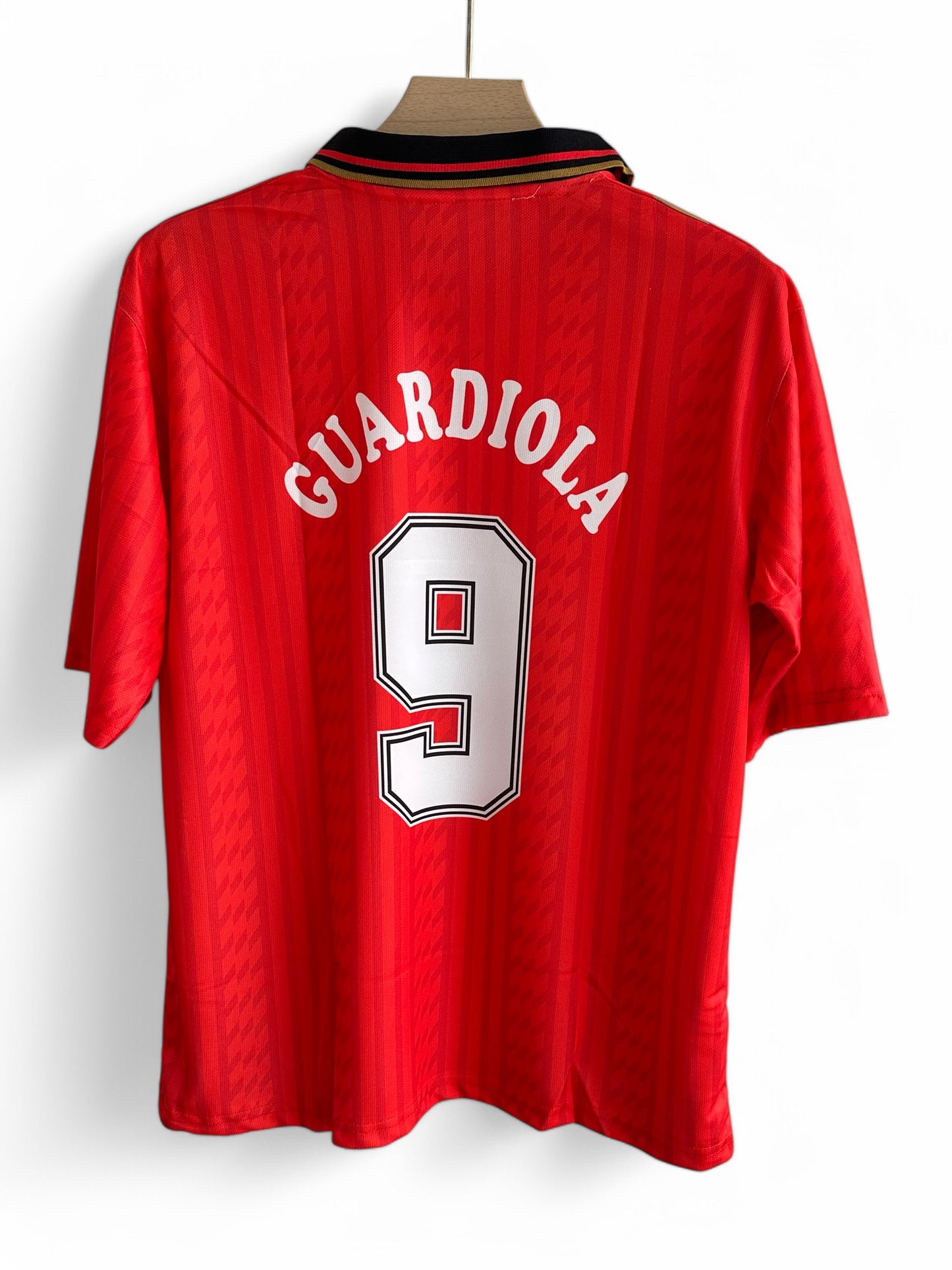 Guardiola #9 Classic Edition Retro Spain Jersey